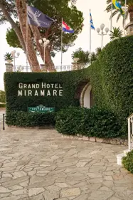 Grand Hotel Miramare 1124 Arrival