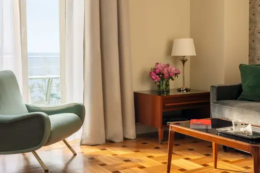 Junior Suite Sea View Grand Hotel Miramare4