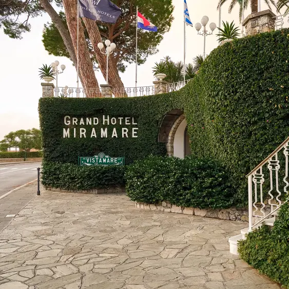 Grand Hotel Miramare 1124 Arrival